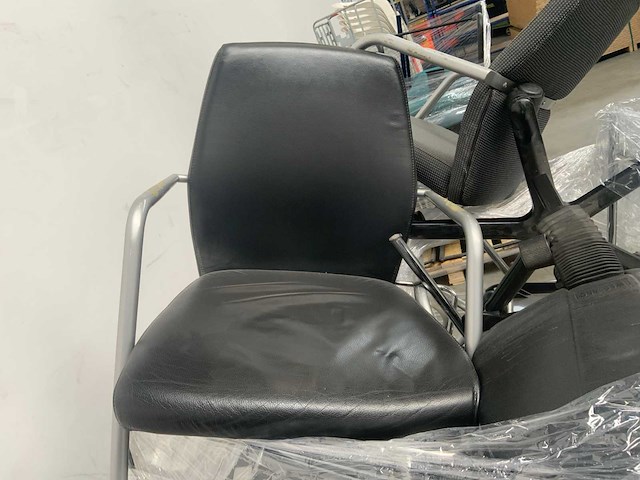 Pallet kantoor / kantine stoelen - afbeelding 7 van  7