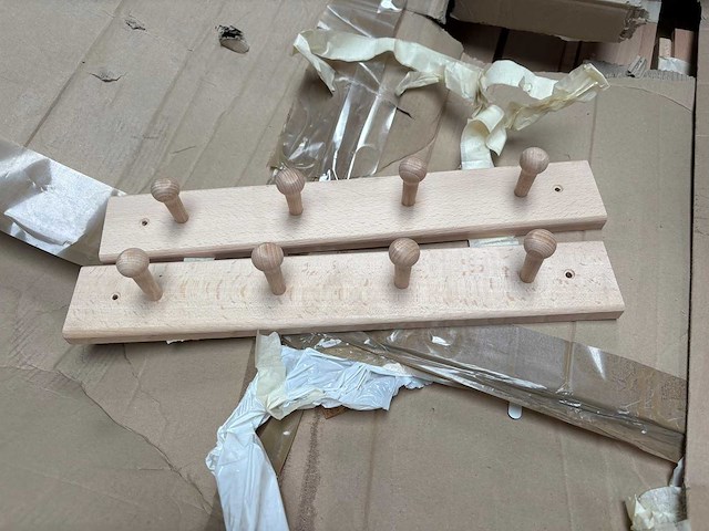 Pallet kapstokken - afbeelding 1 van  4