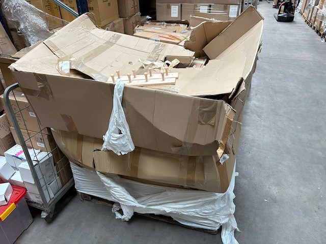 Pallet kapstokken - afbeelding 3 van  4