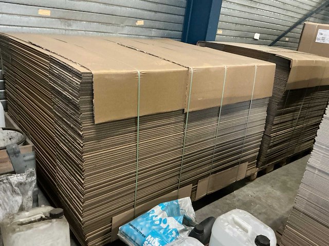 Pallet kartonnen dozen met opdruk (13x) - afbeelding 2 van  16