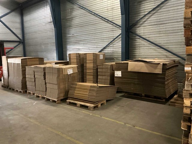Pallet kartonnen dozen met opdruk (13x) - afbeelding 1 van  16