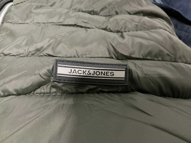 Pallet kleding o.a jack&jones, regatta en gant - afbeelding 4 van  10