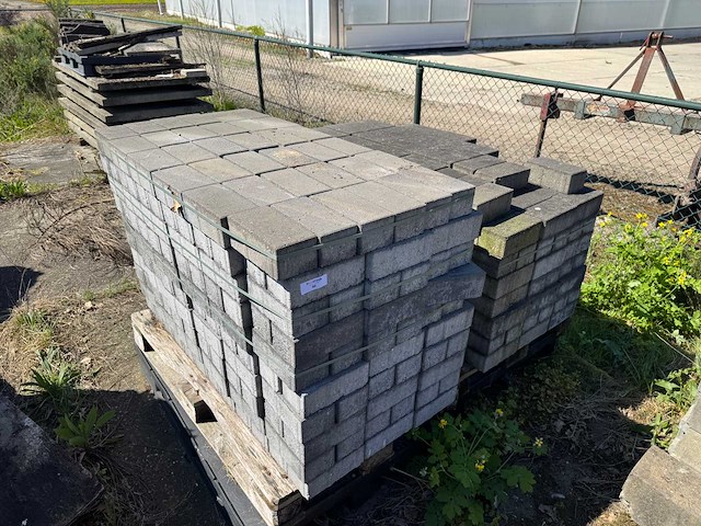 Pallet klinkers - stenen & bakstenen (2x) - afbeelding 1 van  1