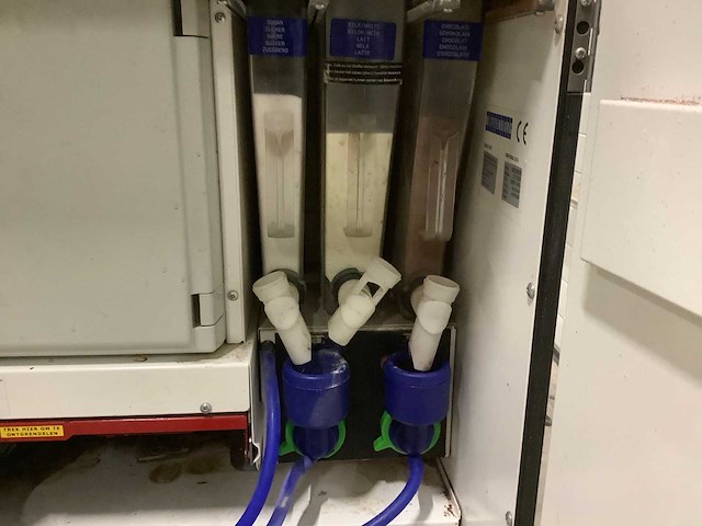 Pallet koffiemachines - 2 items - afbeelding 5 van  8