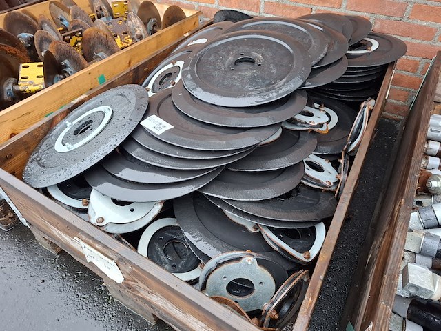 Pallet kunststof bemesterschijven - afbeelding 2 van  5