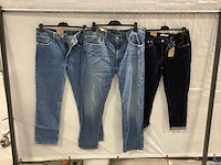 Pallet levi’s-spijkerbroeken (35x) - afbeelding 1 van  9