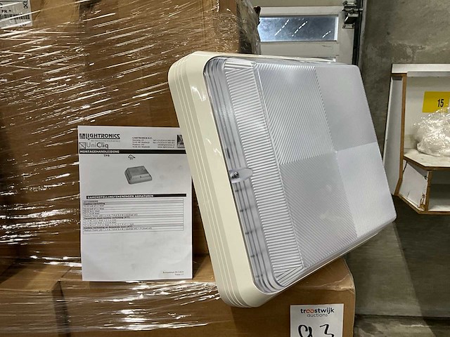 Pallet lightronics armaturen - afbeelding 2 van  3