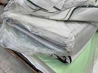 Pallet m-line en mtf (talalay) toppers / matrashoezen retouren - afbeelding 6 van  11