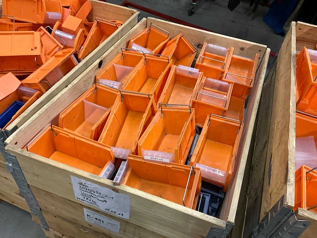 Pallet magazijnbakken (4x) - afbeelding 2 van  7