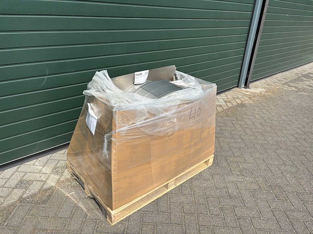 Pallet magazijnopruiming luchtbehandelingsmateriaal - afbeelding 1 van  3