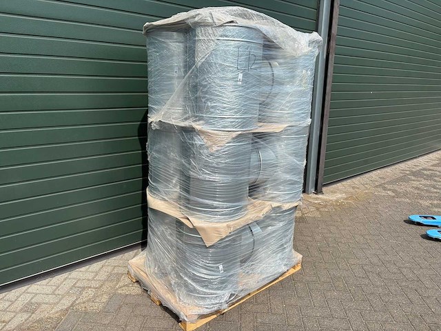 Pallet magazijnopruiming luchtbehandelingsmateriaal - afbeelding 1 van  2