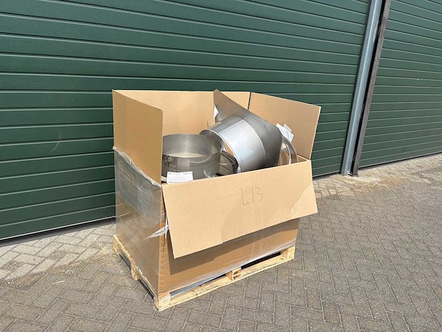 Pallet magazijnopruiming luchtbehandelingsmateriaal - afbeelding 1 van  3