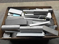 Pallet massief aluminium materiaal - afbeelding 2 van  4