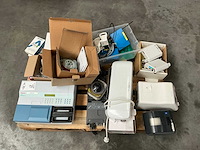 Pallet medische apparatuur en accessoires - afbeelding 1 van  12
