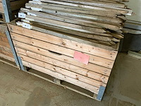 Pallet met 100cm piketten (3x) - afbeelding 3 van  8
