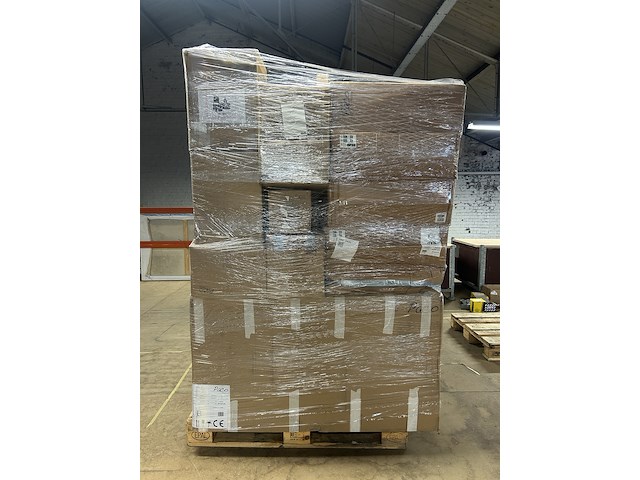 Pallet met 31 stuks design verlichting, paco home - afbeelding 1 van  7