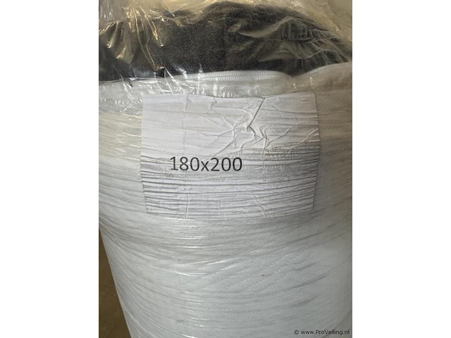 Pallet met 4 hybrid matrassen! - afbeelding 4 van  5