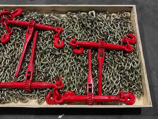 Pallet met 5x ratelspanner en 10x transportketting (2,45 ton) - afbeelding 4 van  4