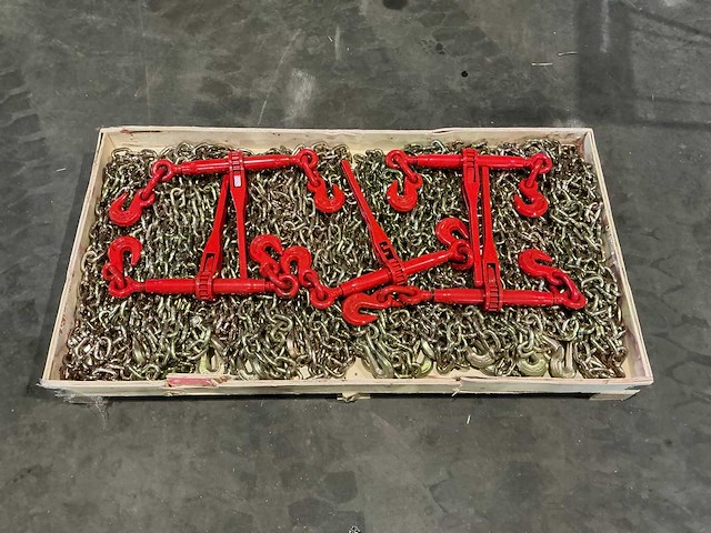 Pallet met 5x ratelspanner en 10x transportketting (4,17 ton) - afbeelding 1 van  1