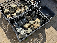 Pallet met aanvoerslangen en koppelingen (2x) - afbeelding 7 van  12