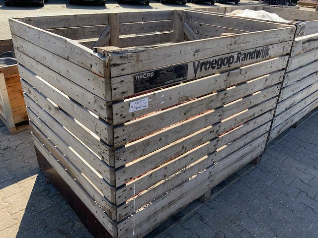 Pallet met afrasteringsnetten en diverse toebehoren (3x) - afbeelding 4 van  9