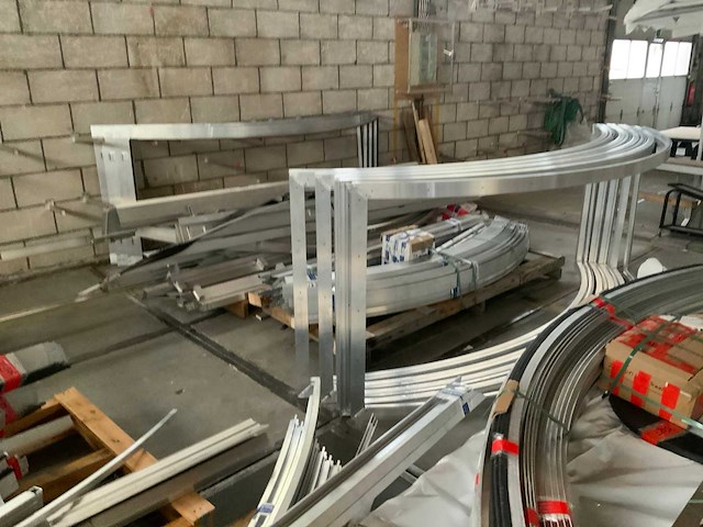 Pallet met alluminium halffabrikaten (8x) - afbeelding 4 van  6