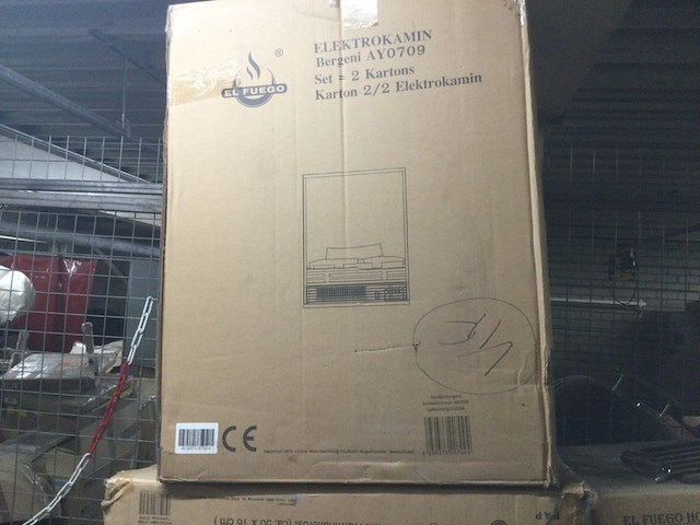 Pallet met barbecues + haard el fuego - afbeelding 7 van  7