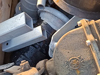 Pallet met bemester onderdelen - afbeelding 2 van  11