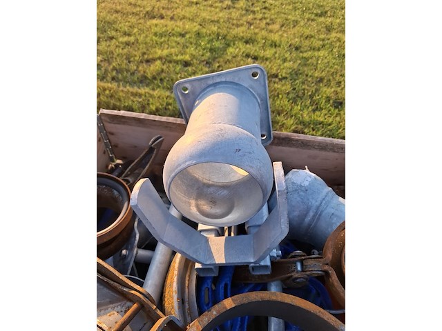 Pallet met bemester onderdelen - afbeelding 8 van  11