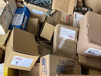 Pallet met bevestigingsmateriaal - afbeelding 4 van  6