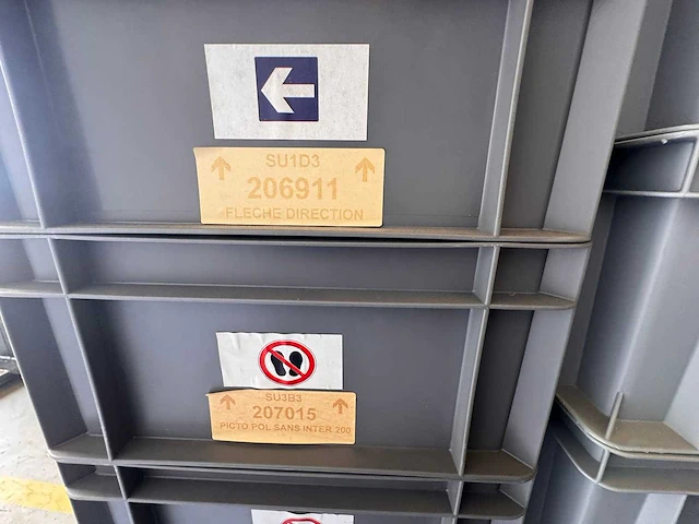 Pallet met bordstickers - veiligheid en markering - afbeelding 17 van  30