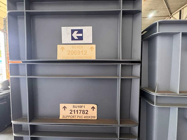 Pallet met bordstickers - veiligheid en markering - afbeelding 18 van  30