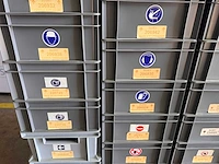 Pallet met bordstickers - veiligheid en markering - afbeelding 22 van  30