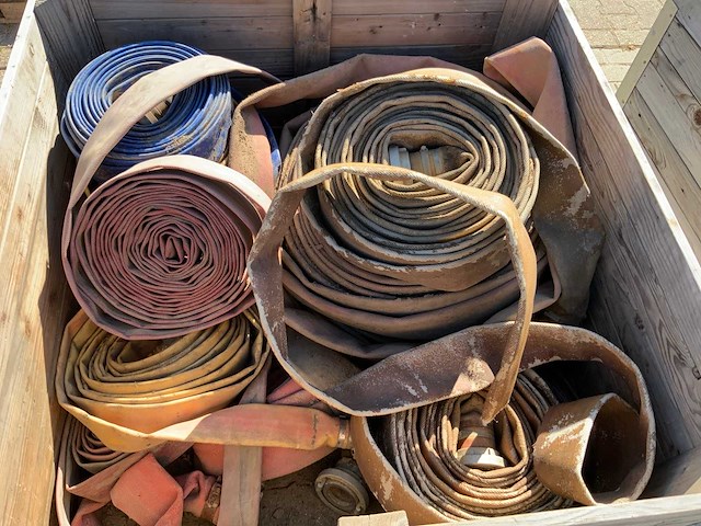 Pallet met brandweerslang beregeningslang (5x) - afbeelding 13 van  20