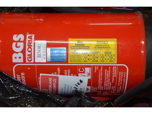Pallet met ca. 20 brandblussers - afbeelding 4 van  5