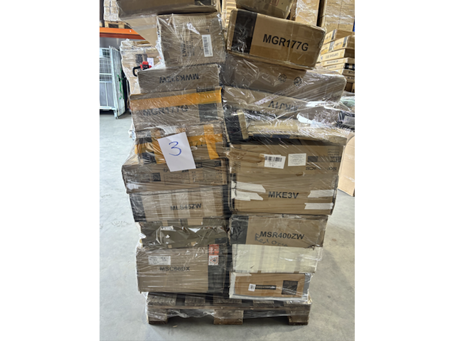 Pallet met ca. 33x kledingrekken & kapstokken – praktisch en modern assortiment - afbeelding 4 van  7