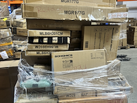 Pallet met ca. 48x home & living artikelen – opbergers, kleinmeubelen & woonaccessoires - afbeelding 4 van  6