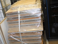 Pallet met div maten houten legborden - afbeelding 2 van  7