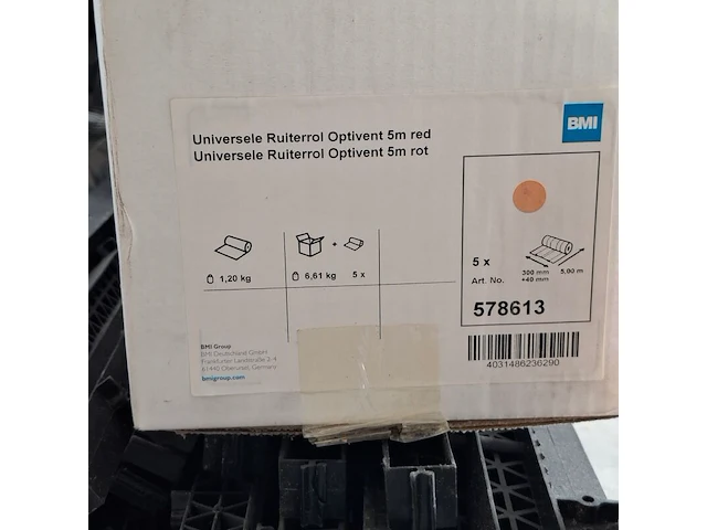 Pallet met divers dakmateriaal o.a. ubbink - afbeelding 2 van  10