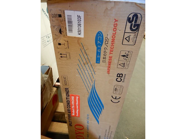 Pallet met diverse aircotoebehoren - afbeelding 6 van  9