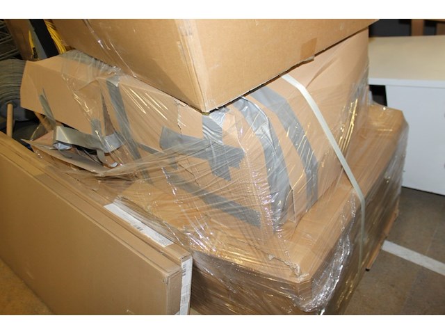 Pallet met diverse dozen met inhoud incl lang delen - afbeelding 8 van  11