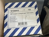 Pallet met diverse ijzerwaren - afbeelding 10 van  11
