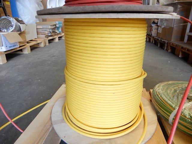 Pallet met diverse kabel, lapp tkf - afbeelding 13 van  14