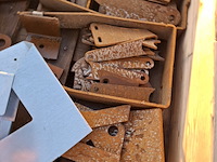 Pallet met diverse metaal/halffabricaten - afbeelding 3 van  5