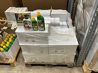 Pallet met diverse pokon voeding en potgrond (3x) - afbeelding 2 van  2