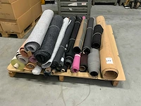 Pallet met diverse rollen