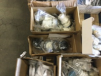 Pallet met diverse sanitair artikelen - afbeelding 5 van  9