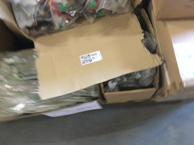 Pallet met diverse sanitair artikelen - afbeelding 3 van  11
