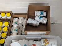 Pallet met diverse supplementen, o.a. thorne, nutricost, purason - afbeelding 10 van  12