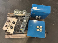 Pallet met elektrisch onderdelen - afbeelding 5 van  5